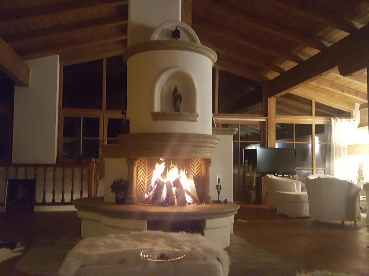 Luxuschalet Happy Home Tyrol Элльмау Экстерьер фото