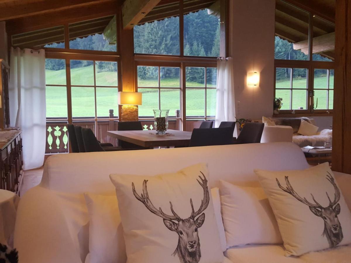 Luxuschalet Happy Home Tyrol Элльмау Экстерьер фото